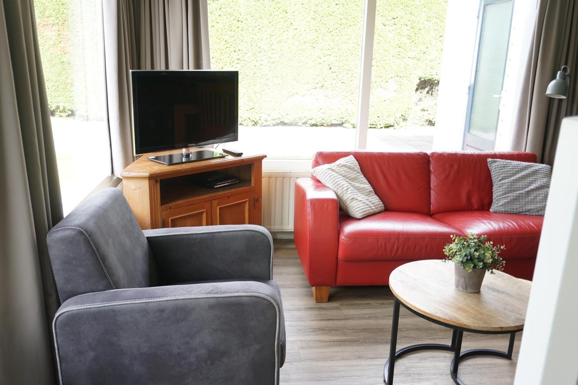 Kustverhuur, Park Schoneveld, Duinroos 108 Vakantiehuis Breskens