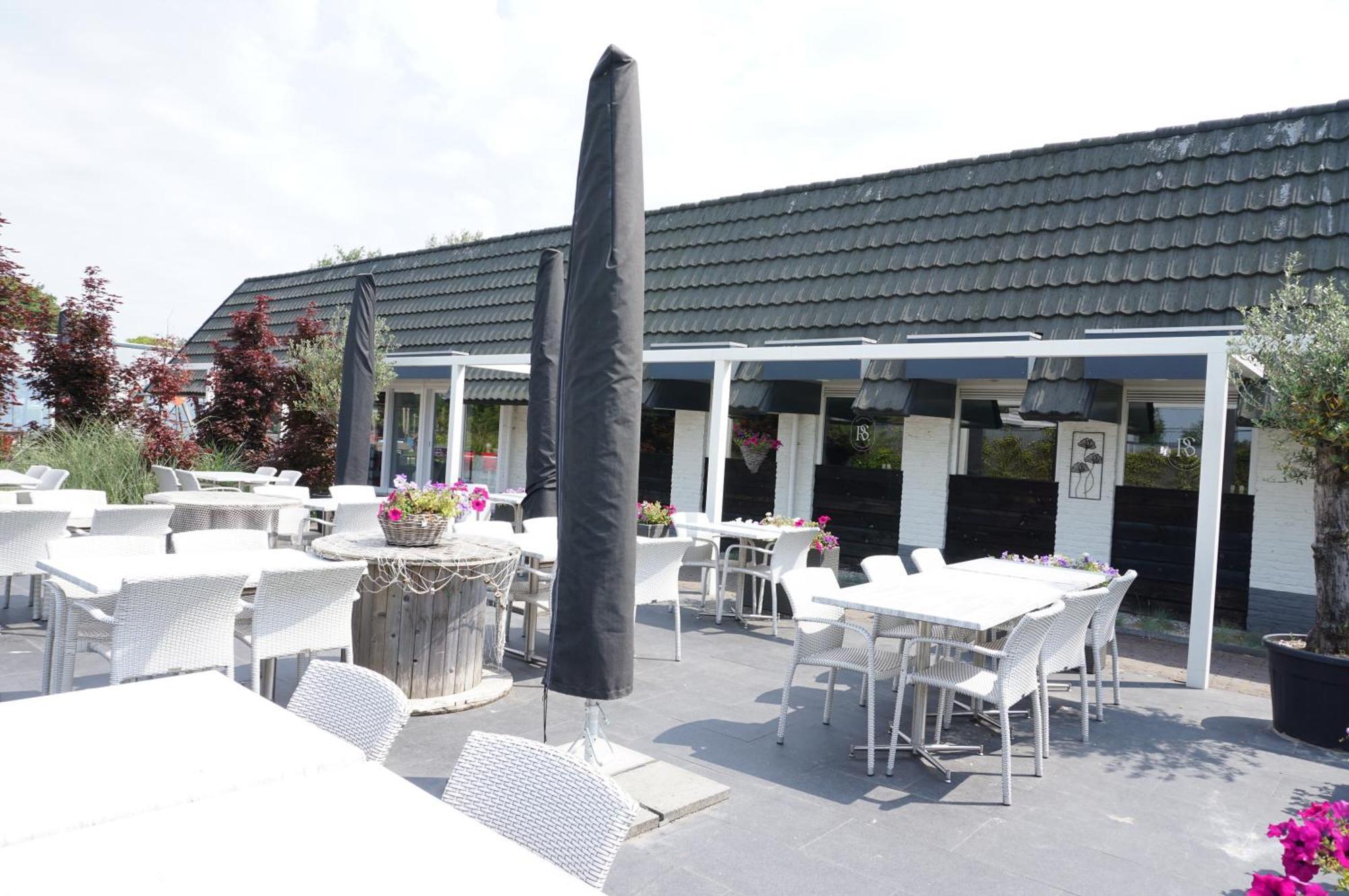 Kustverhuur, Park Schoneveld, Duinroos 108